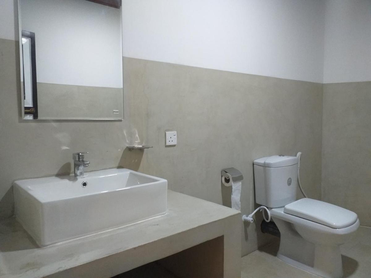 Chambre Triple - Vue sur la Piscine